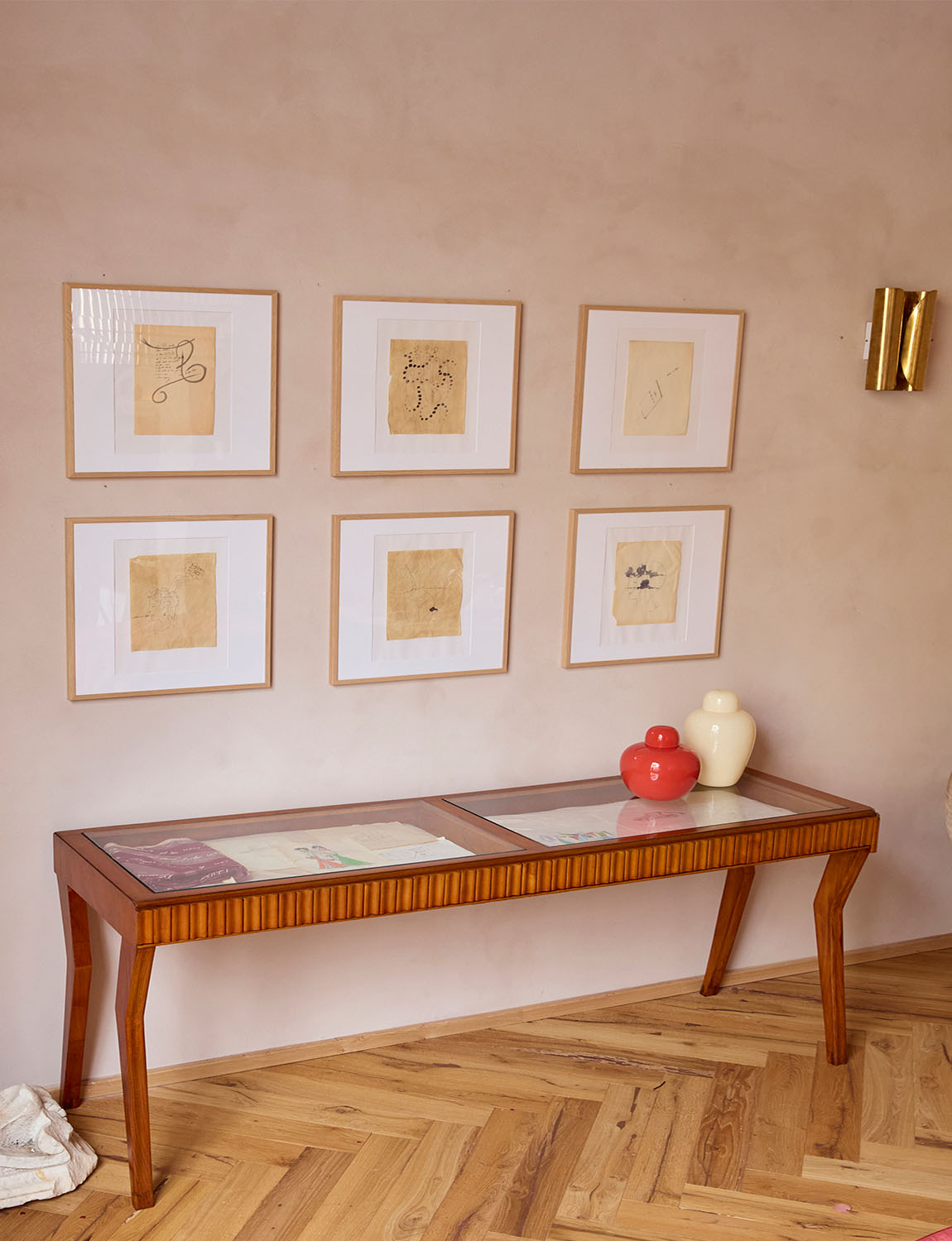 1950s Italian shop display table