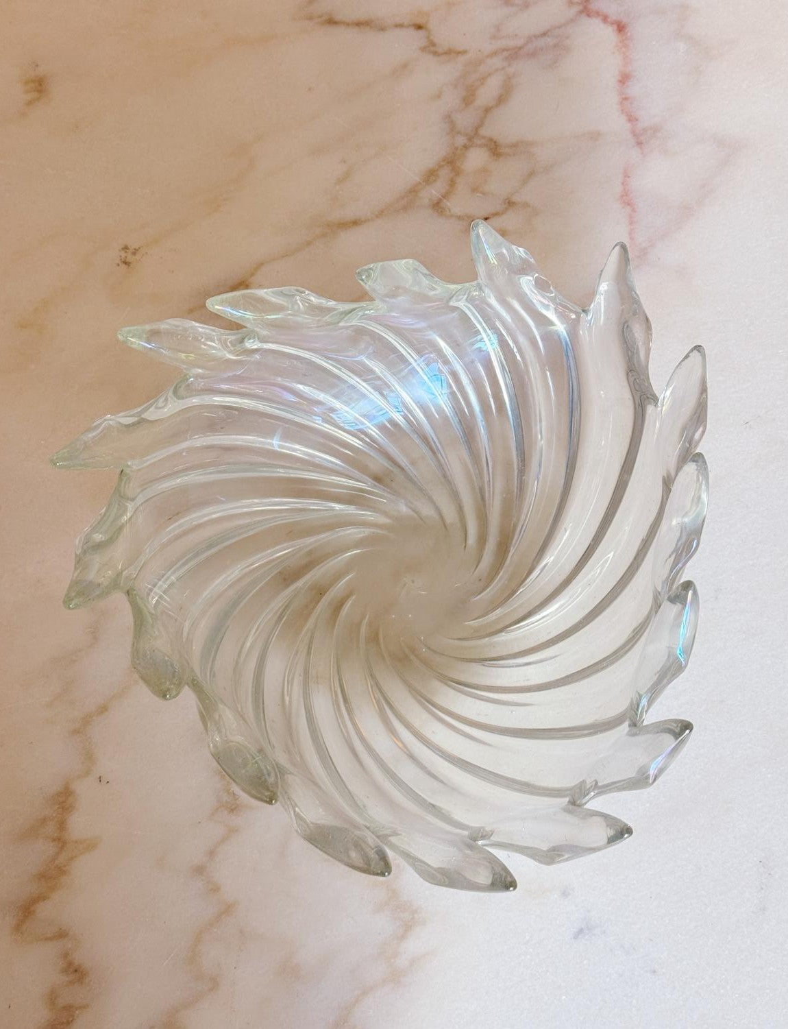 1945 Published Ercole Barovier 'Frastgliati' Murano Glass Bowl (medium)