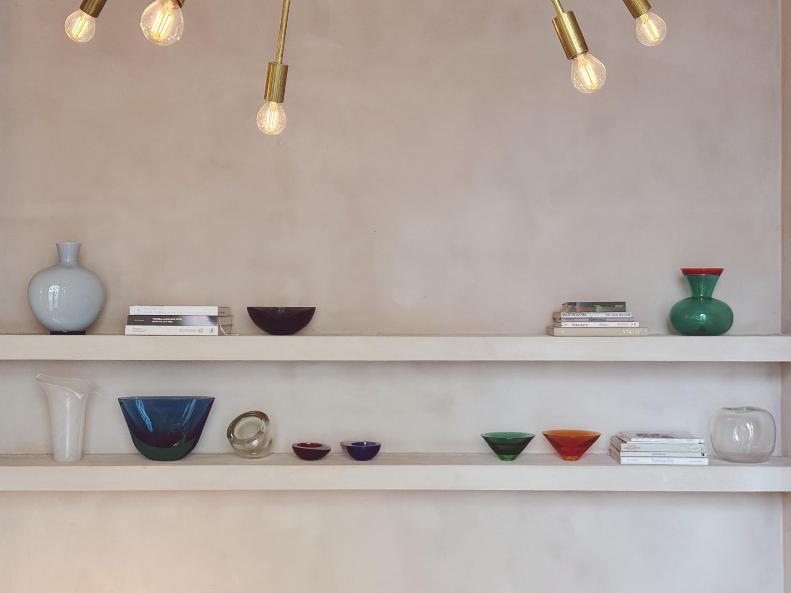 1980 Paolo Venini 'Calla' Vase - Published