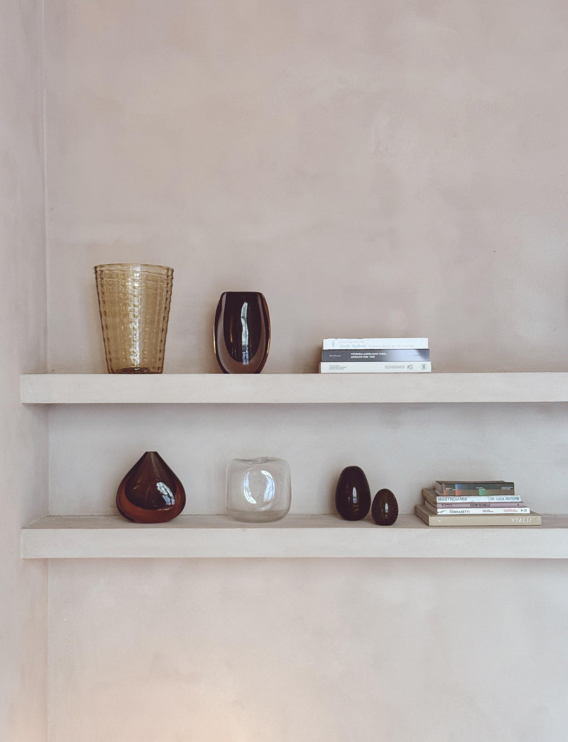 A pair 1920s Very Large Vittorio Zecchin Murano Glass Vases