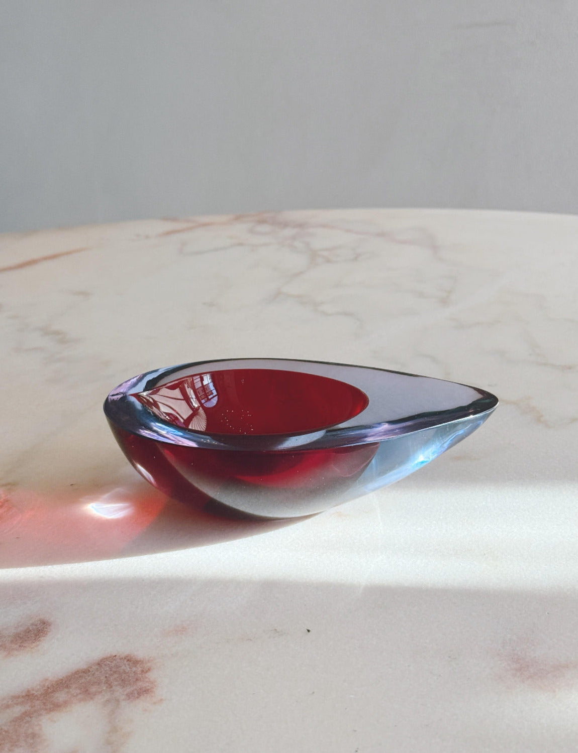 Flavio Poli 1960s Oval Sommerso Bowl in Pink & Red