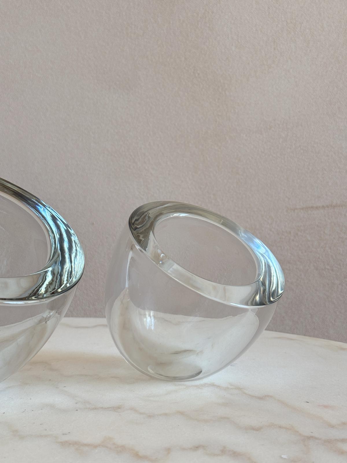 Pair of 1960s Signed Alfredo Barbini Murano Glass Bowls