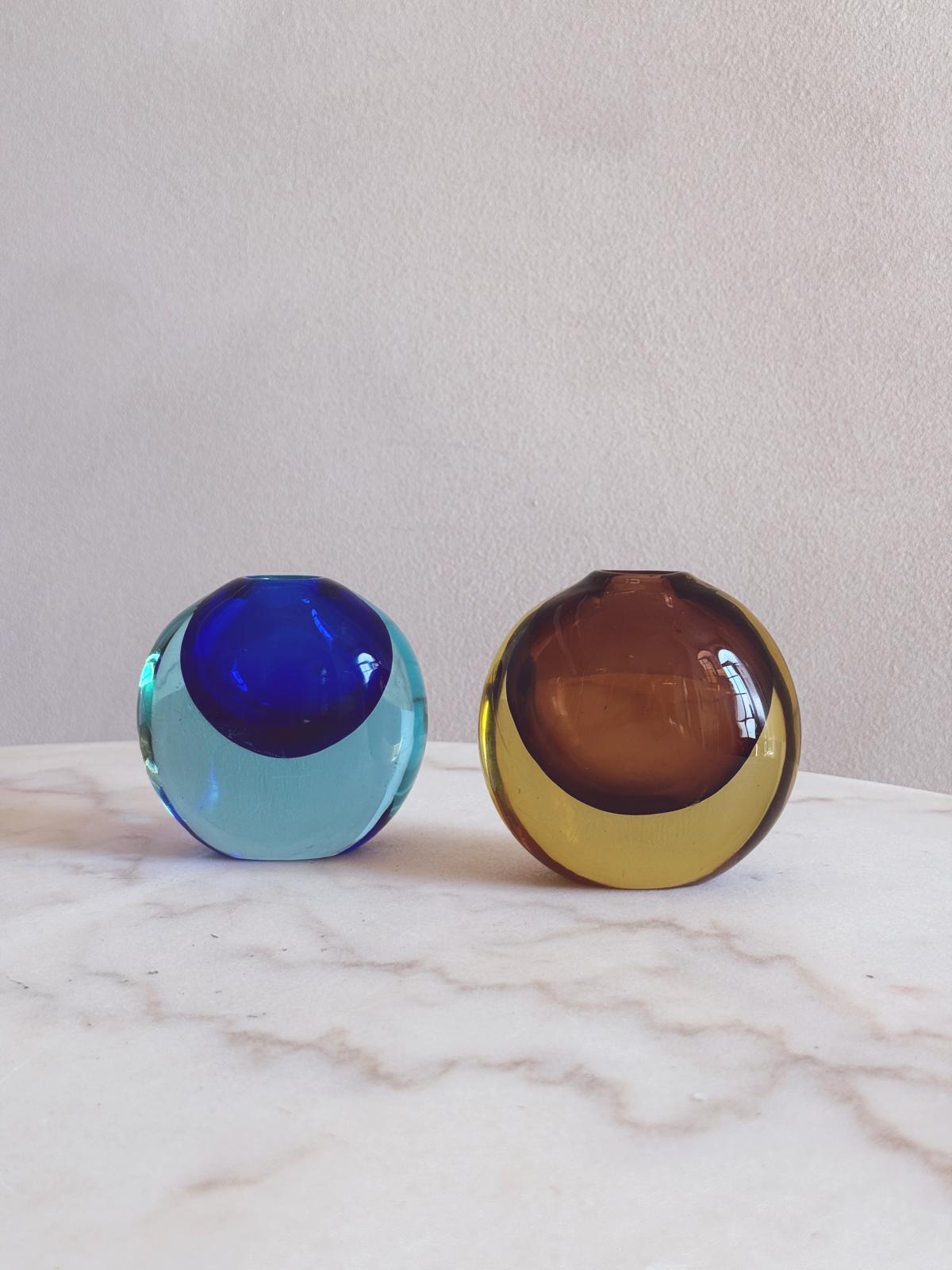 1970s Brown Flavio Poli round Sommerso Ball Vase