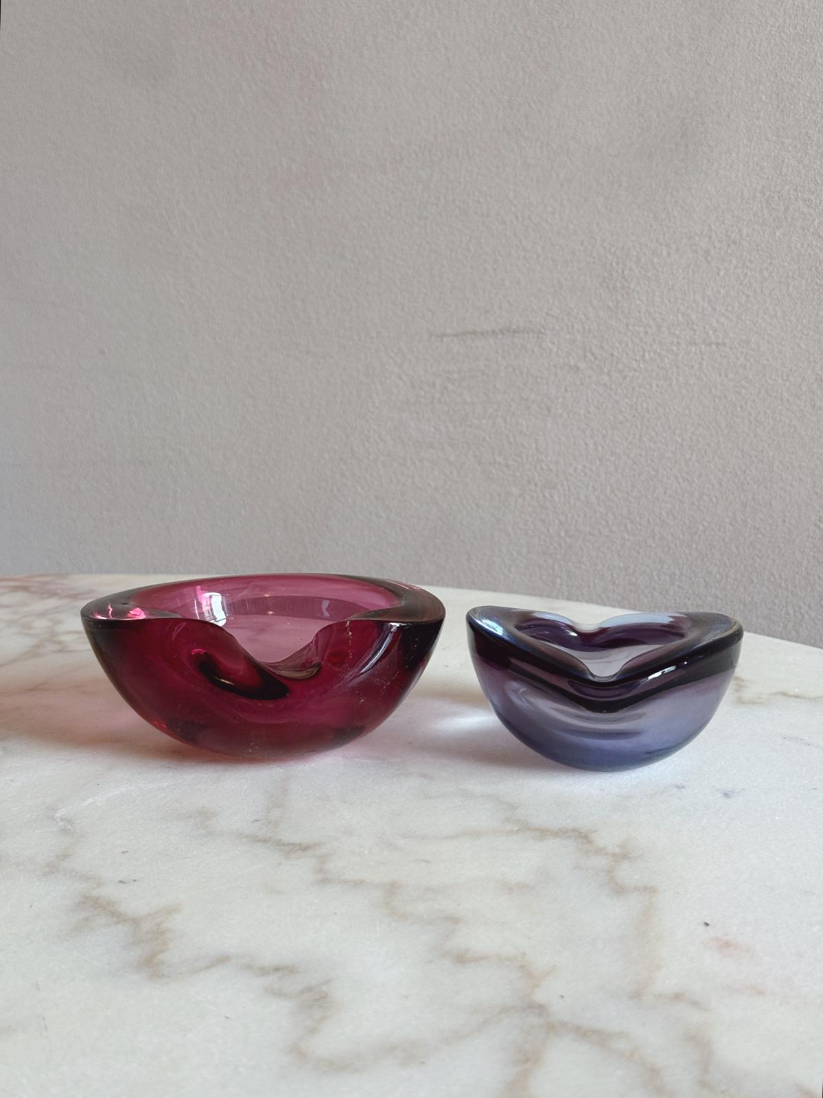 Pair of 1960s Pink and Purple Murano Glass bowls