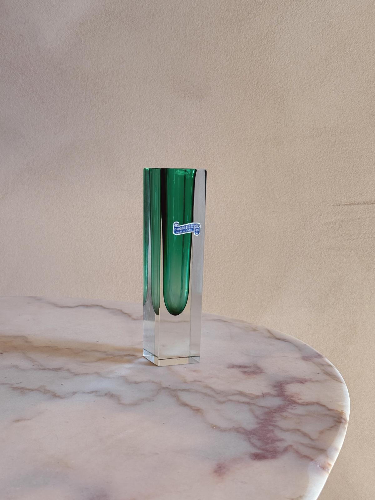 1970s Mandruzzato Small Emerald Green Oblong Murano Glass Vase