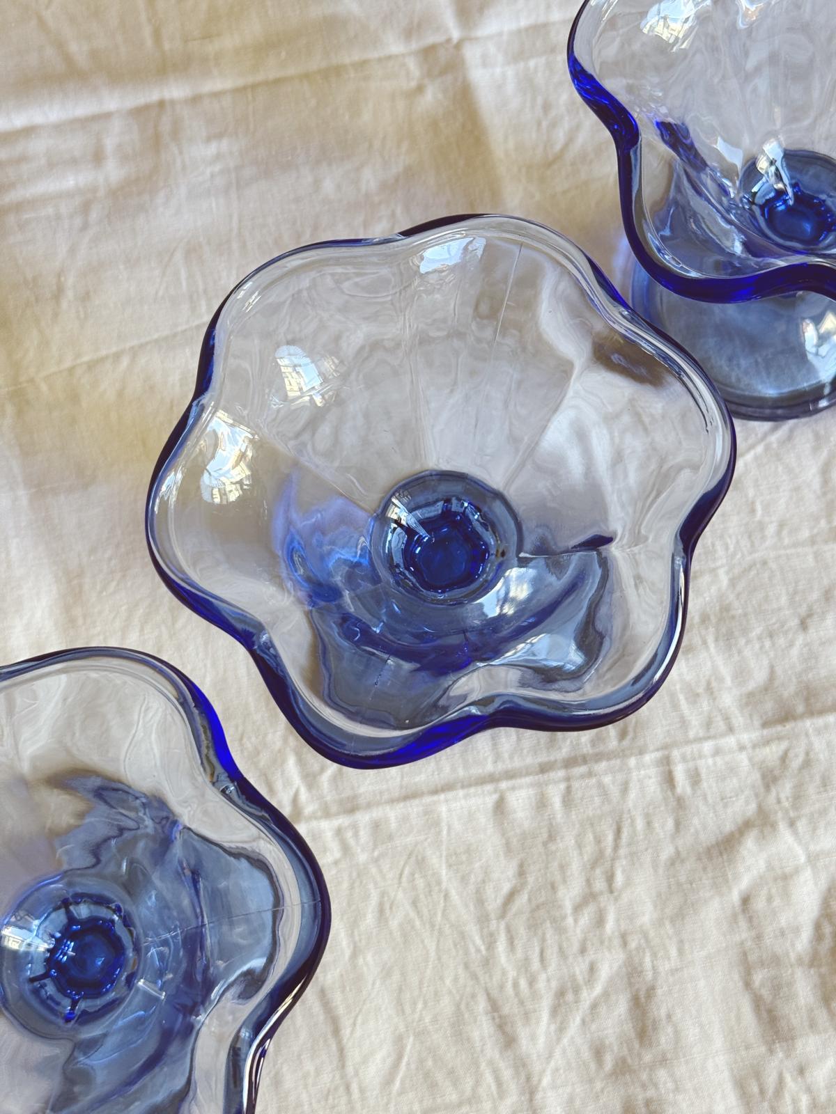 Set of Six Transparent Light Blue Gelato Bowls