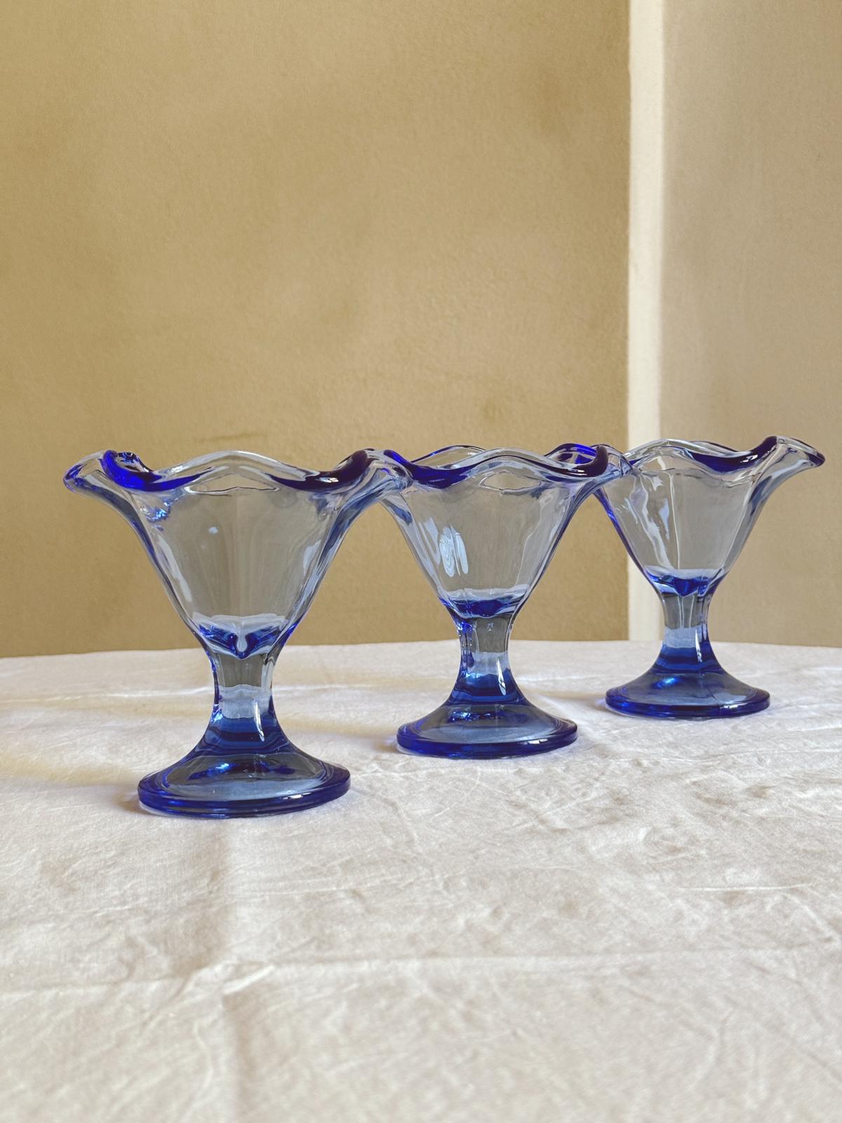 Set of Six Transparent Light Blue Gelato Bowls
