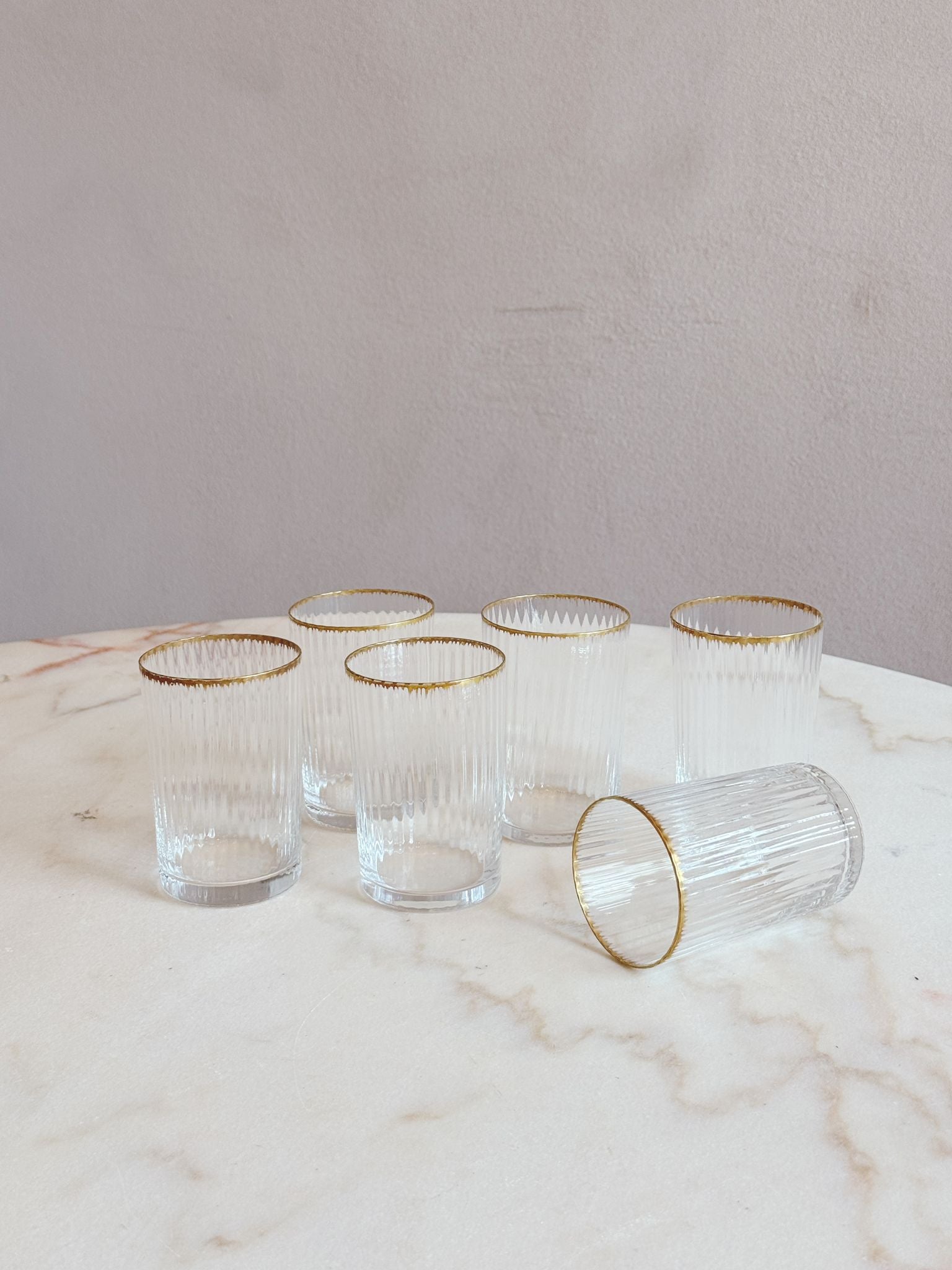 Set of 6 1970s Ridged crystal glasses with gold rim
