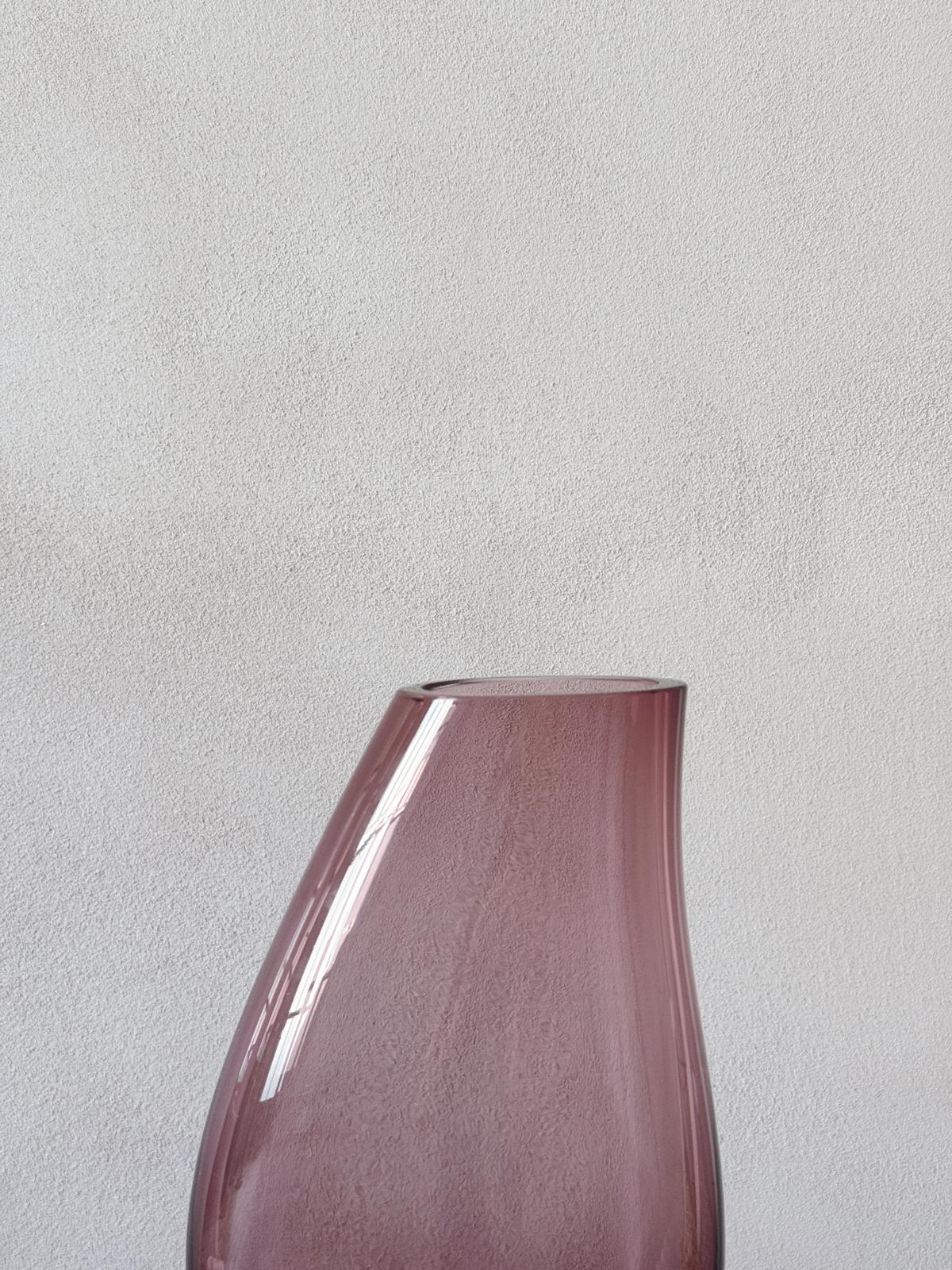 1970s Hand-blown Murano Glass Amethyst Vase