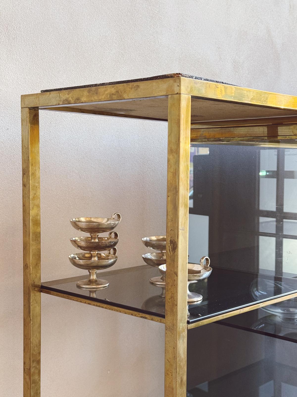 1970s Brass and Glass Italian Display Cabinet