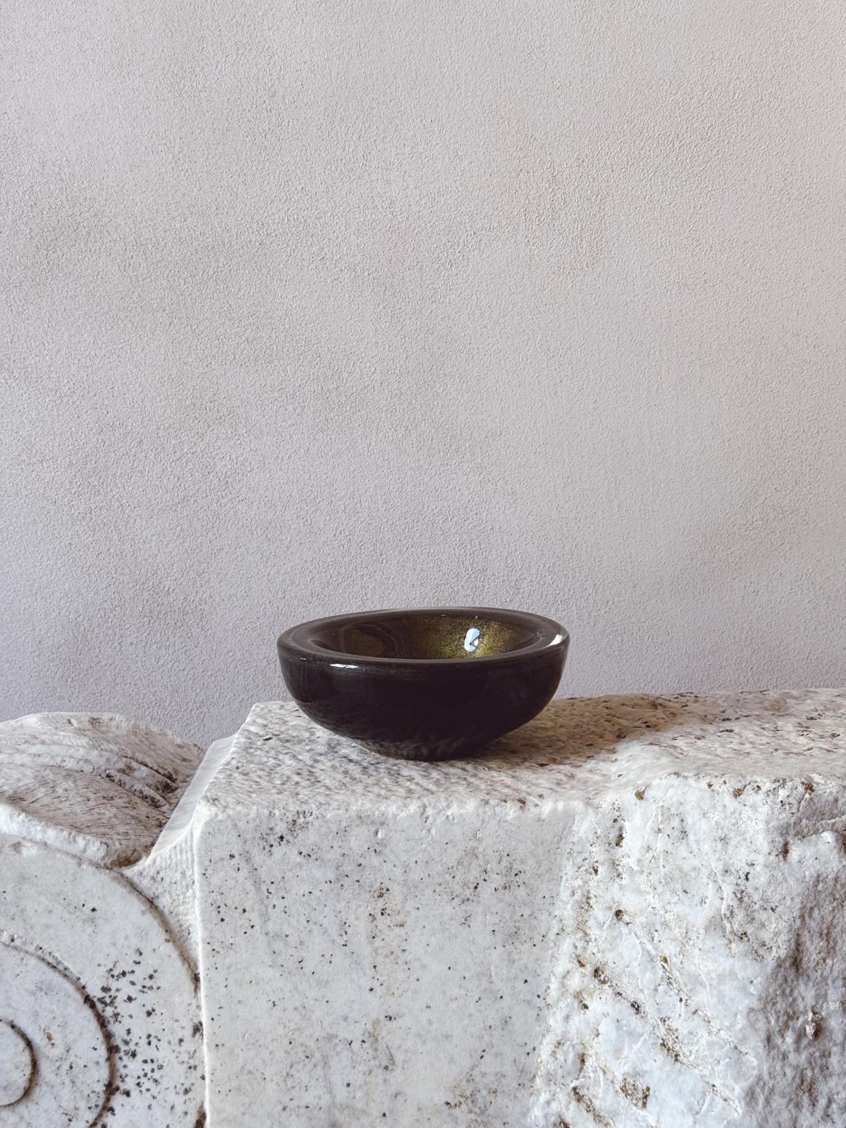 1970s Brown and Gold Murano glass bowl
