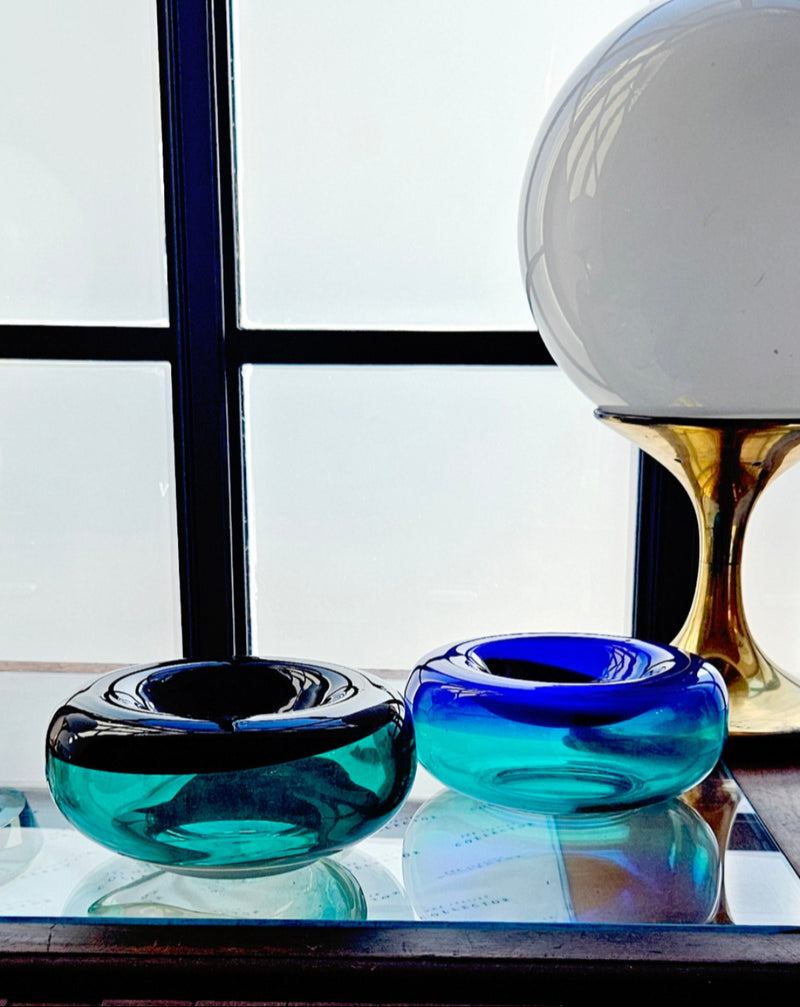 Pair of 1960s Green and Blue Murano Glass Bowls attributed to Cenedese