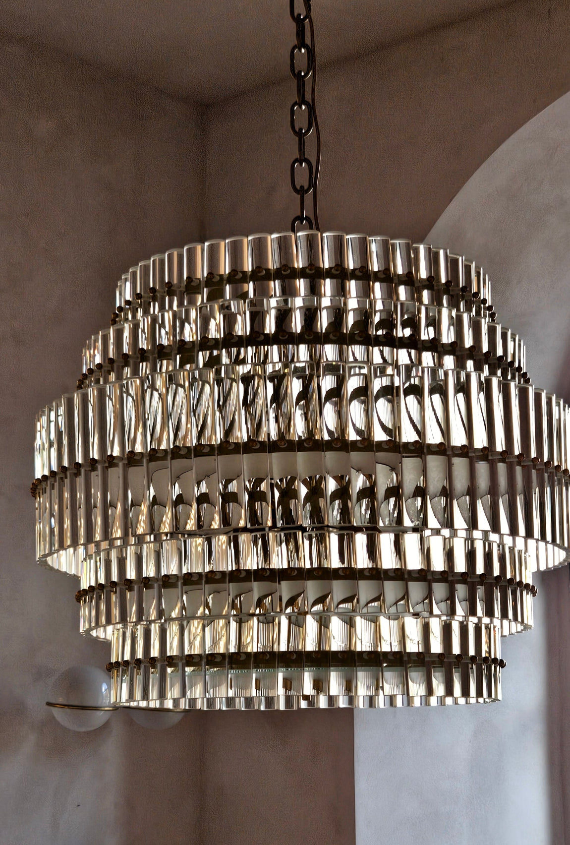 1970s Padova Chandelier in Murano Glass