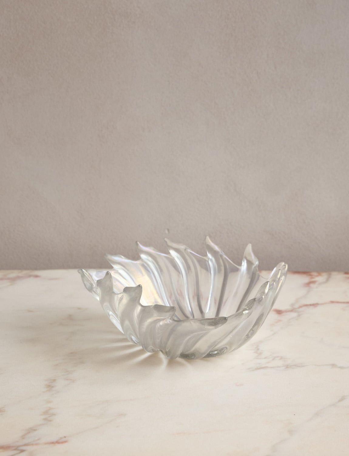 1945 Published Ercole Barovier 'Frastagliati' Murano Glass Bowl