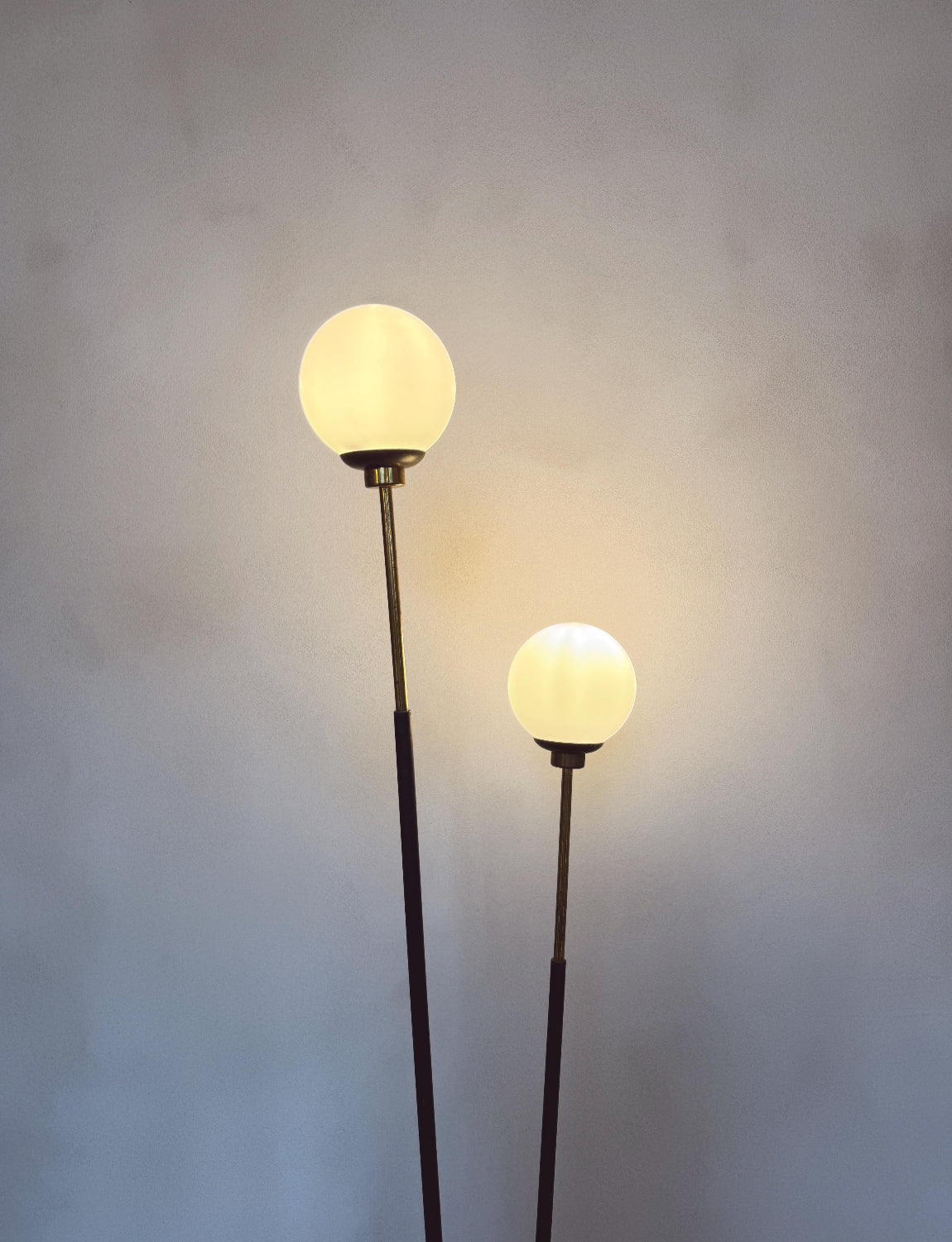 1960s Double Ball Floor lamp attributed to Stilux