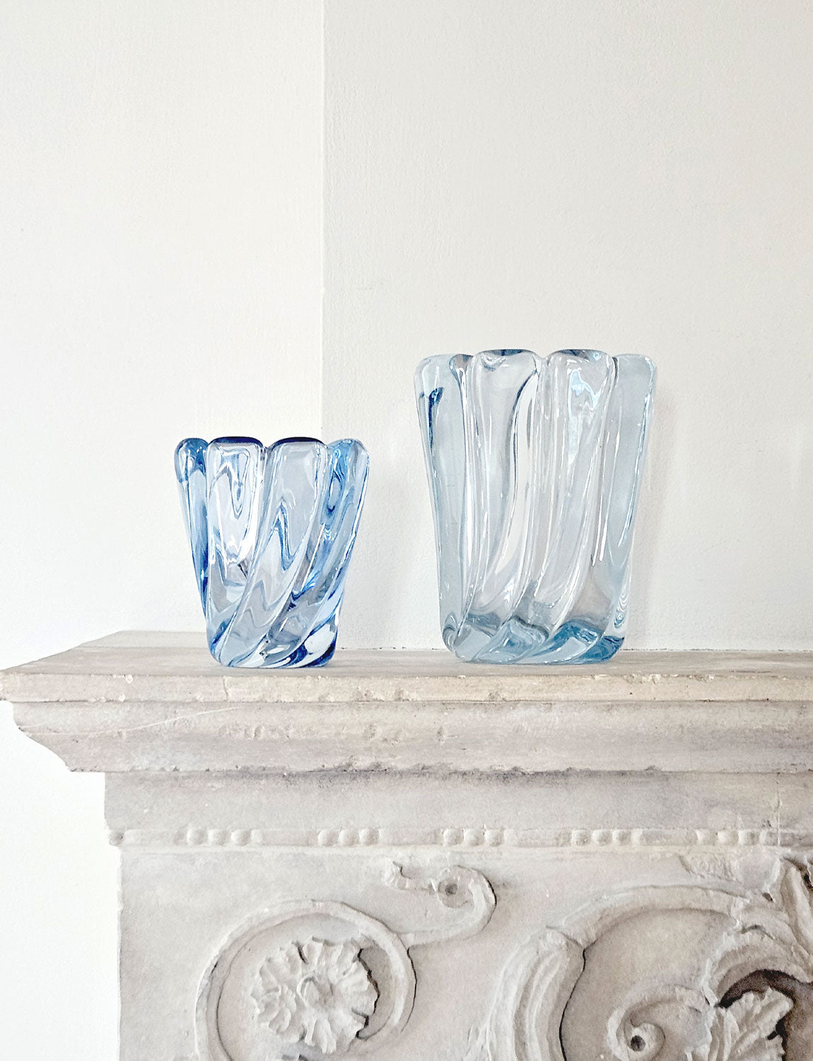 Pair of 1950s Seguso Blue Twisted Murano Glass Vases