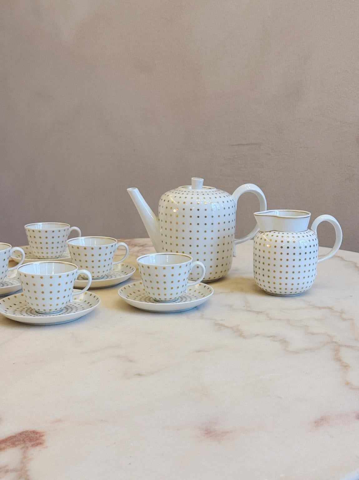 1930s Richard Ginori White and Gold Spot Coffee Service