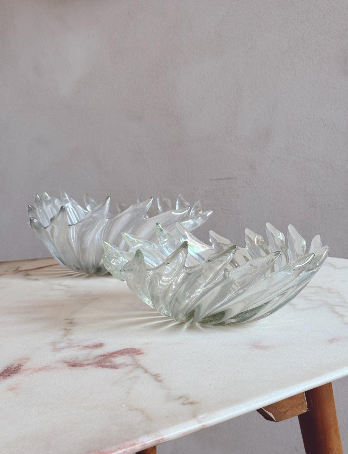 Pair of 1945 Published Ercole Barovier 'Frastgliati' Murano Glass Bowls