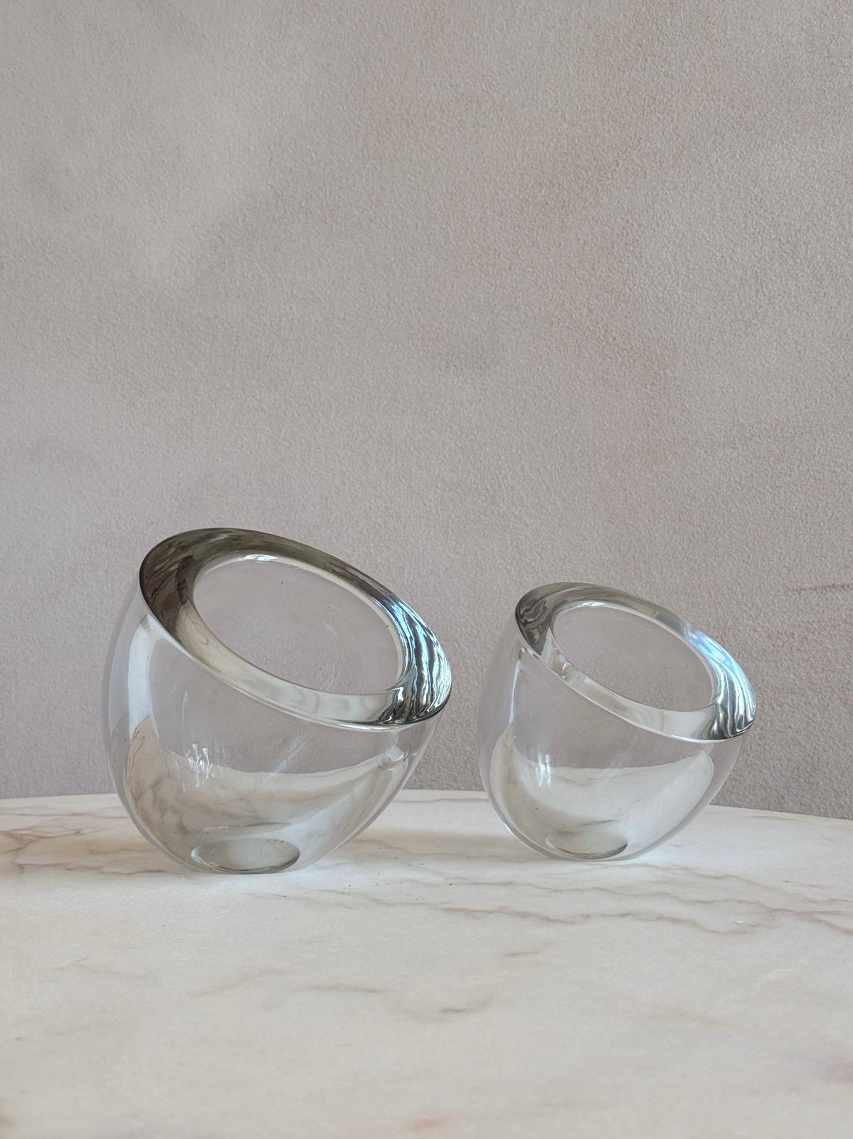 Pair of 1960s Signed Alfredo Barbini Murano Glass Bowls