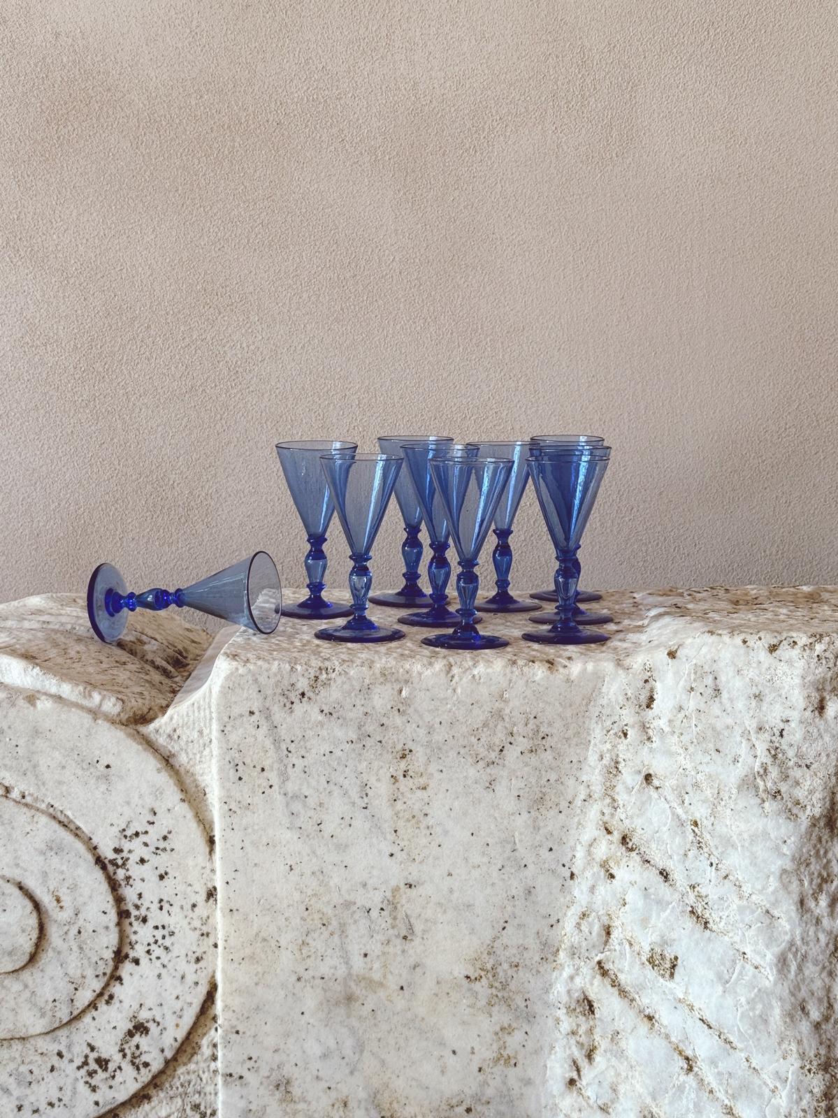 1920s Italian Vintage and Antique Furniture & Glassware
