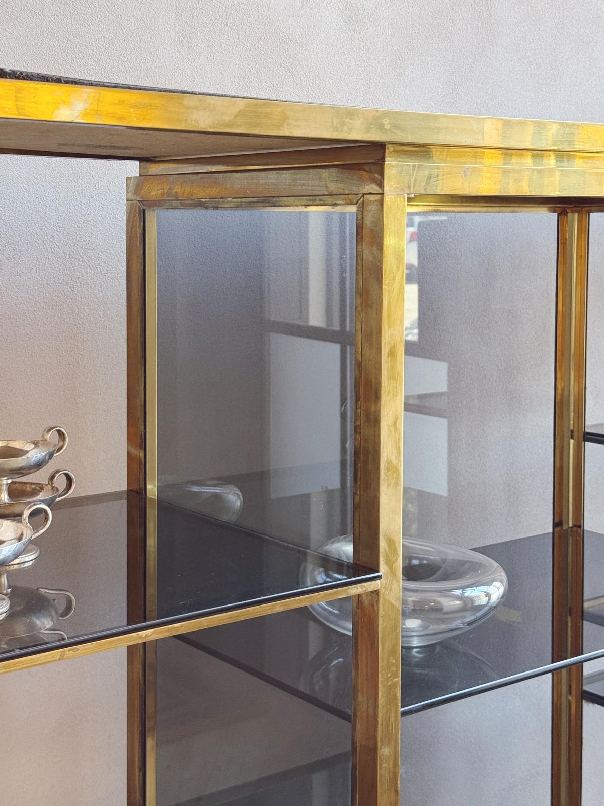1970s Brass and Glass Italian Display Cabinet
