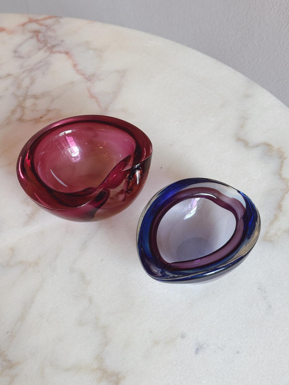 Pair of 1960s Pink and Purple Murano Glass bowls