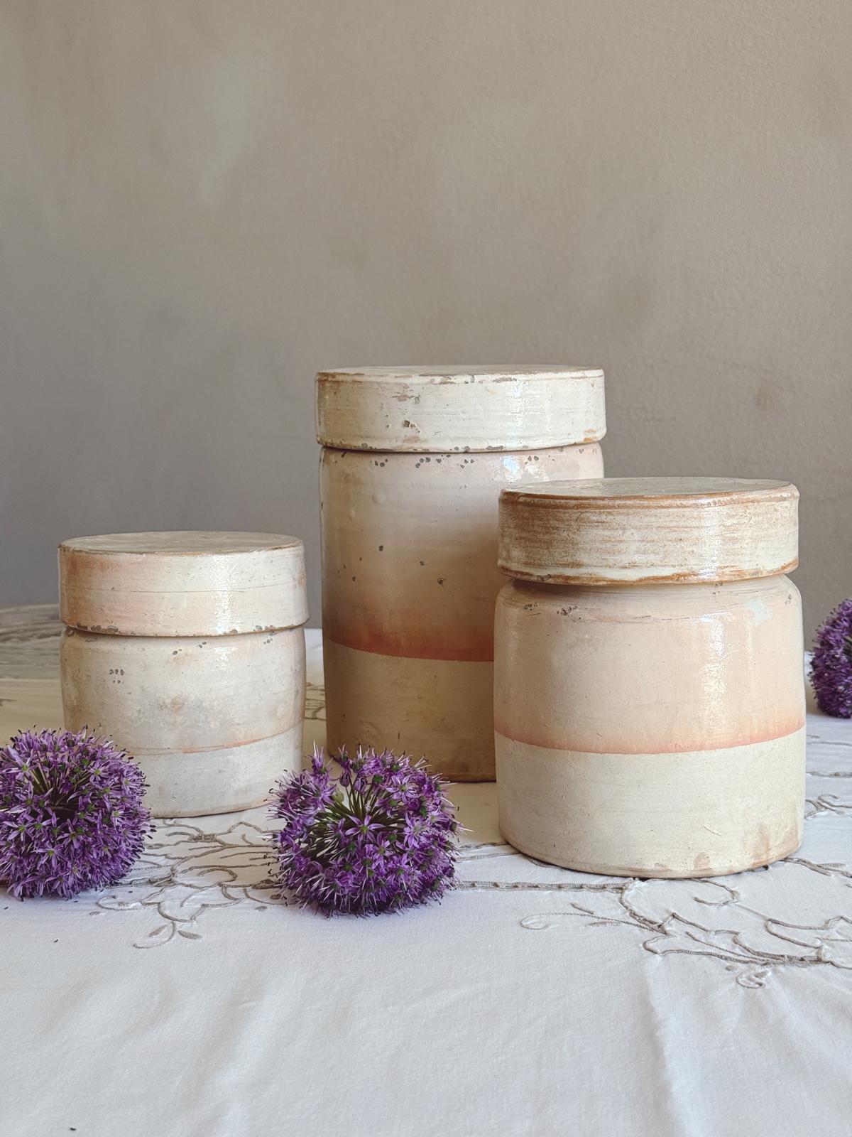 1940s Set of 3 Pugliese Pale Pink Pots