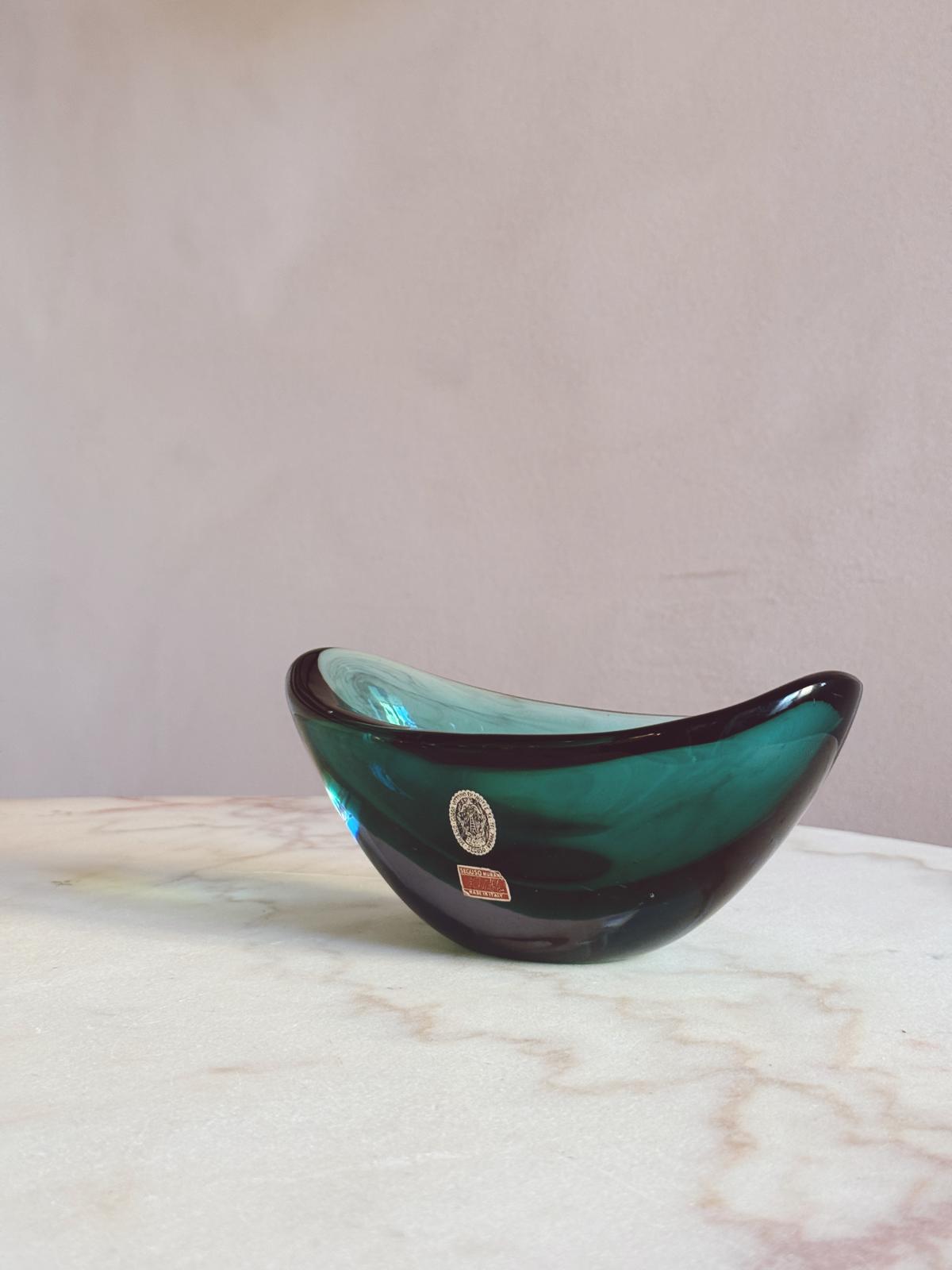 1970s Exceptional Seguso Marine Blue Sommerso Bowl with original Stickers