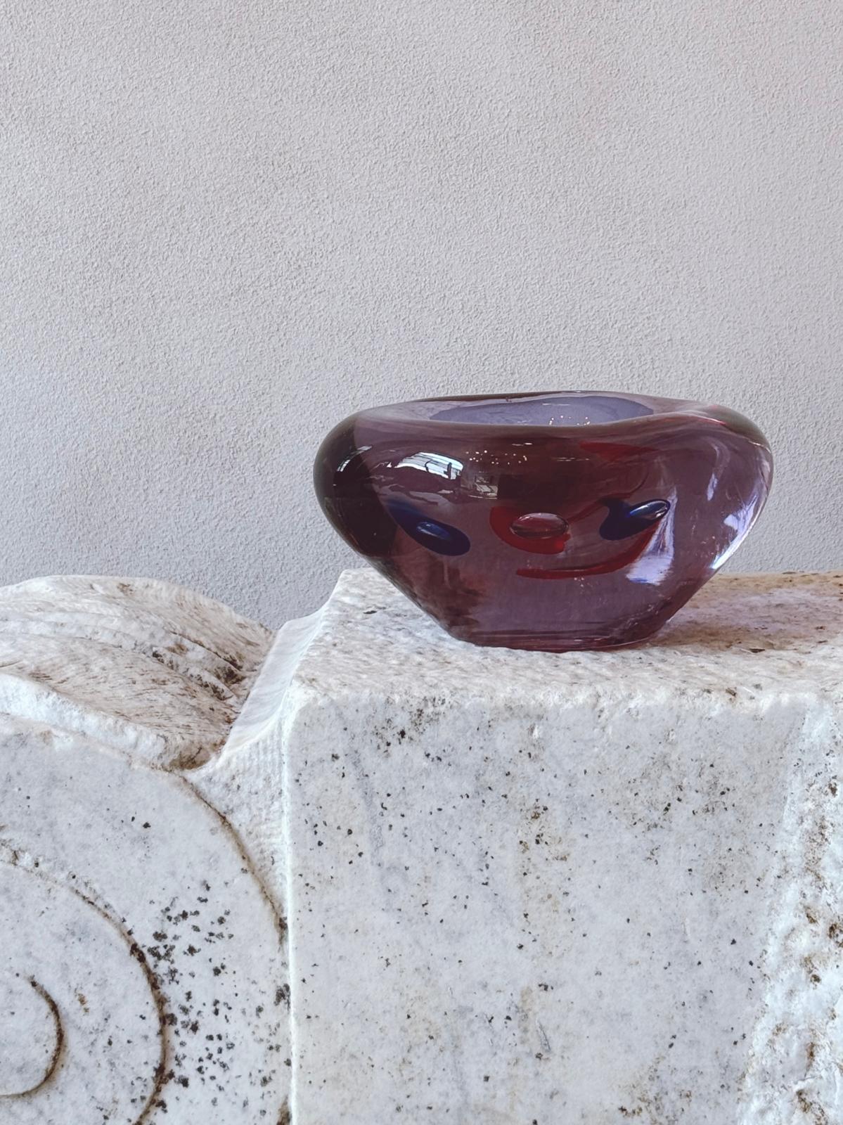 1970s Murano Glass Purple Organic Glass Bowl with blue and red splashes