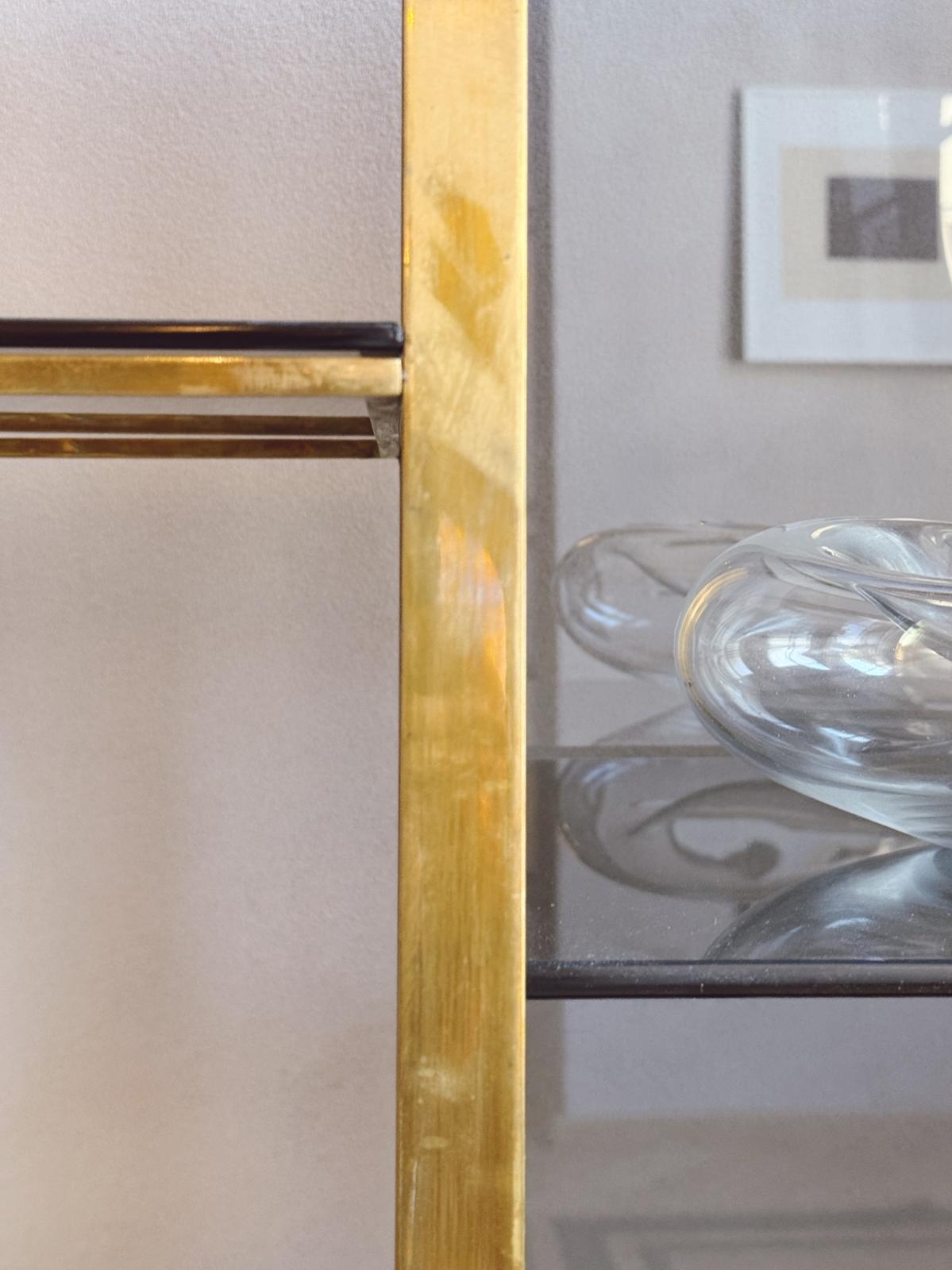 1970s Brass and Glass Italian Display Cabinet
