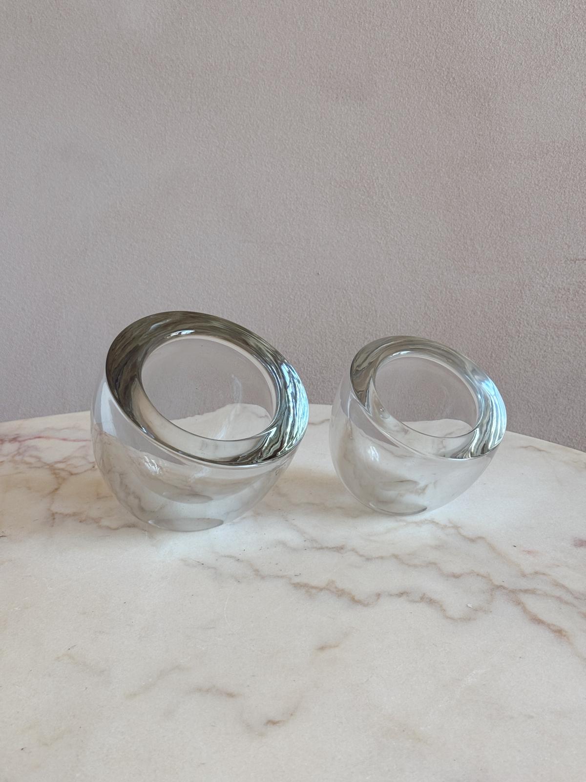 Pair of 1960s Signed Alfredo Barbini Murano Glass Bowls