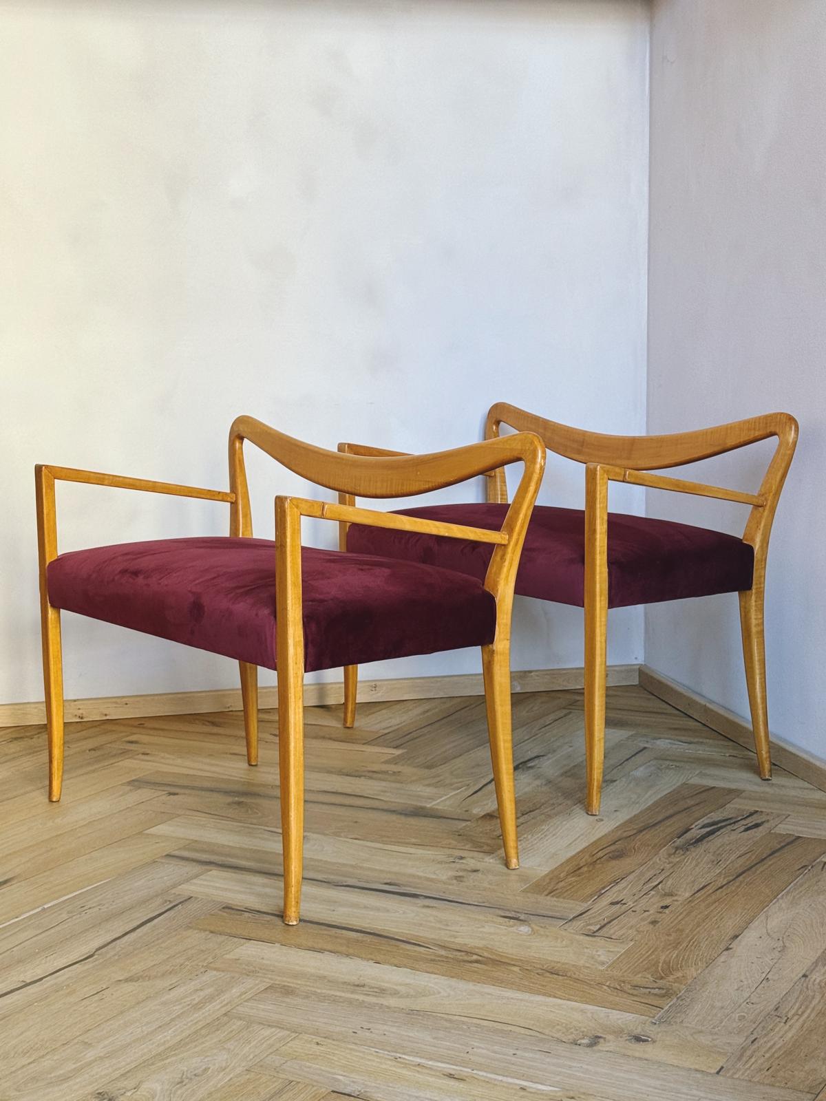 Pair of 1940s Guglielmo Ulrich Chairs in Burgundy Velvet