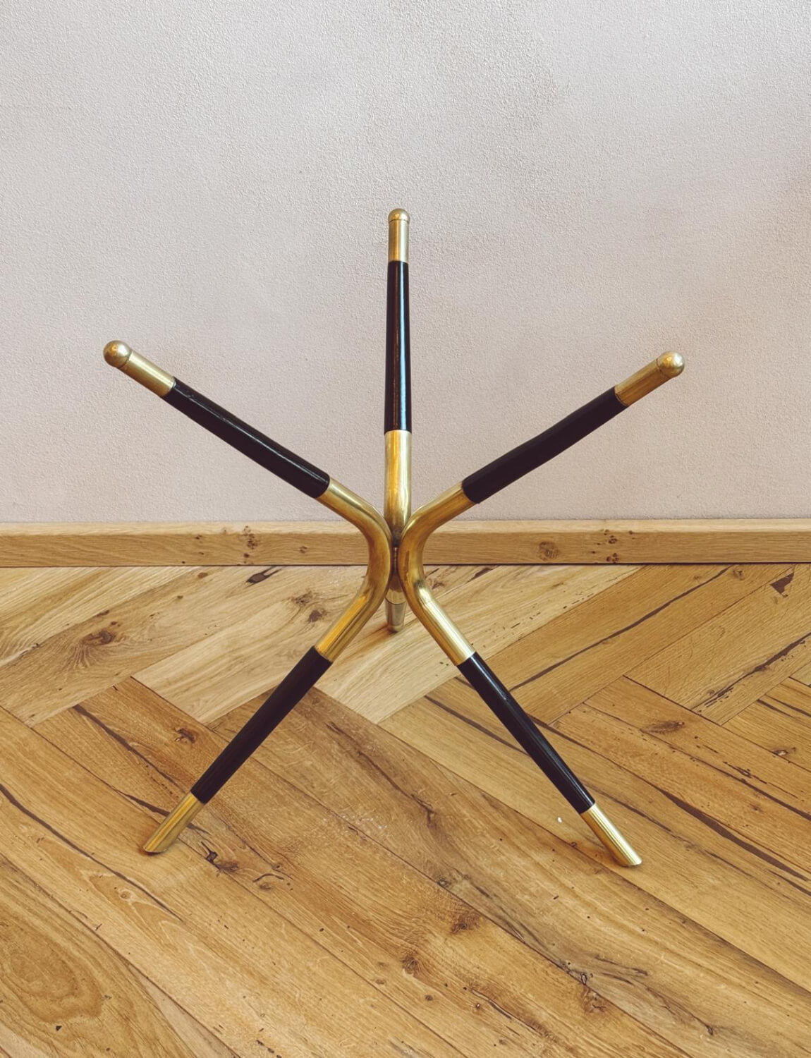 1950s Cesare Lacca Round Spider Side Table