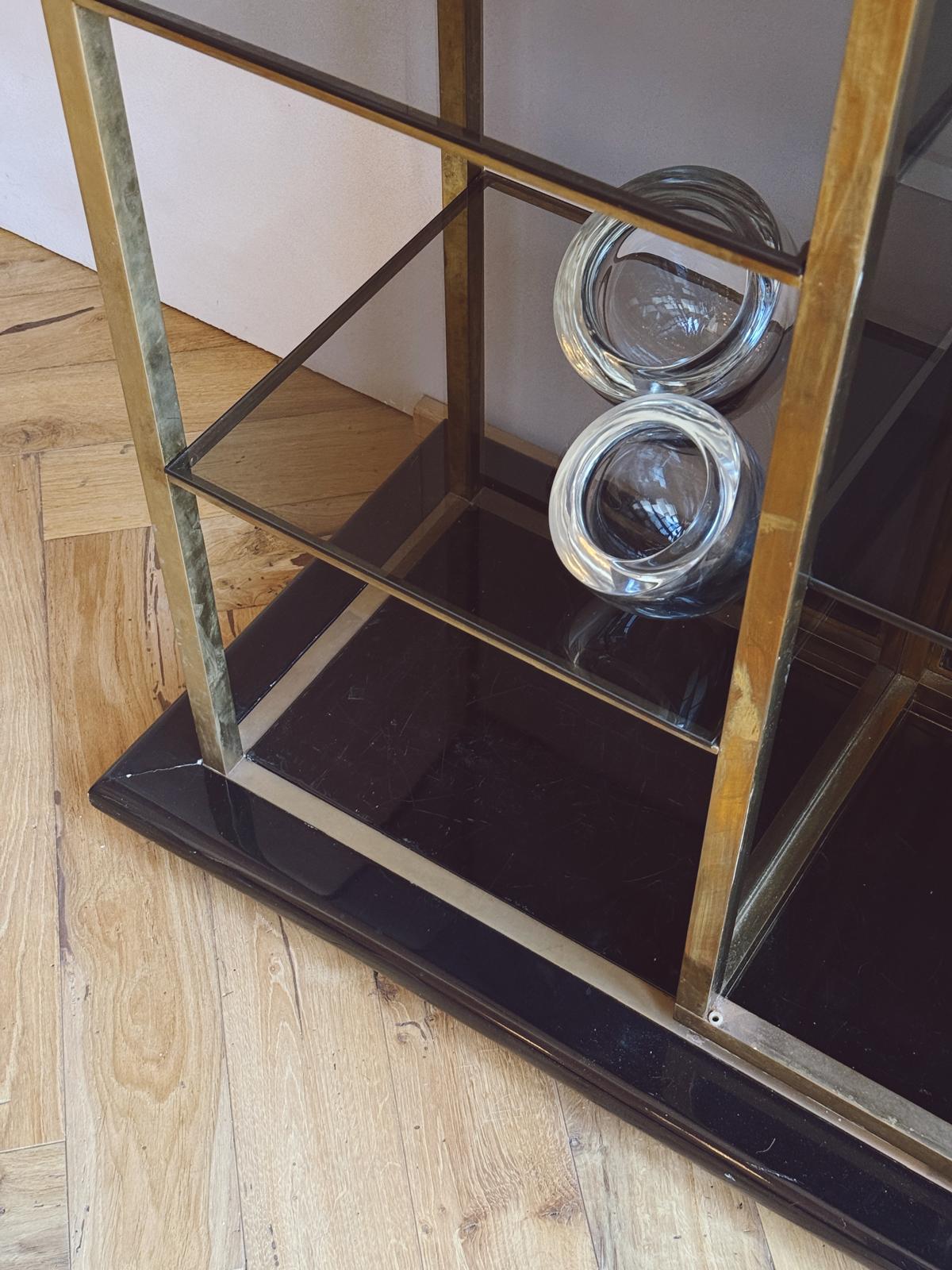 1970s Brass and Glass Italian Display Cabinet