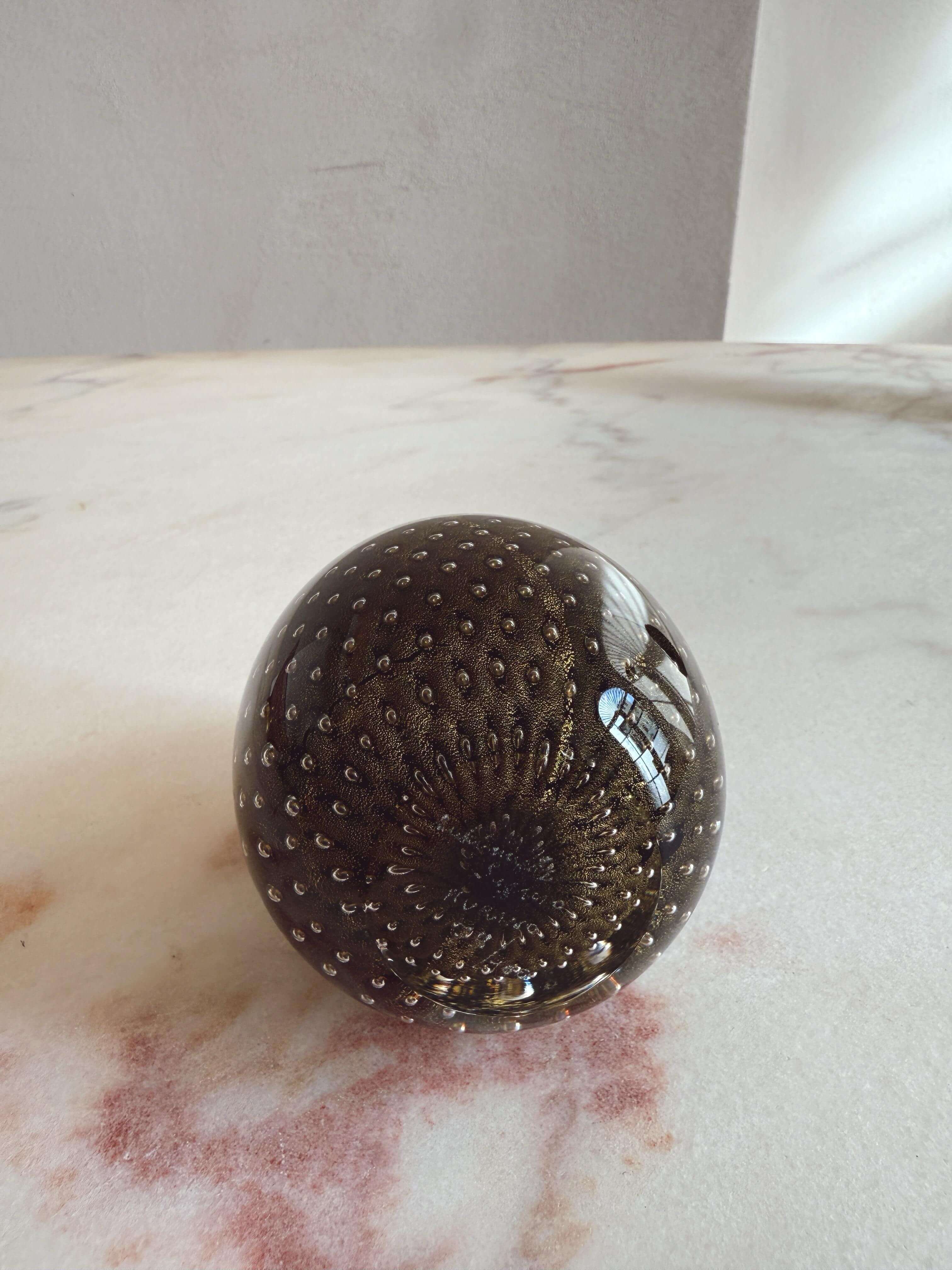 Pair of 1960s Venini Black & Gold hand-blown Murano Glass Signed Eggs