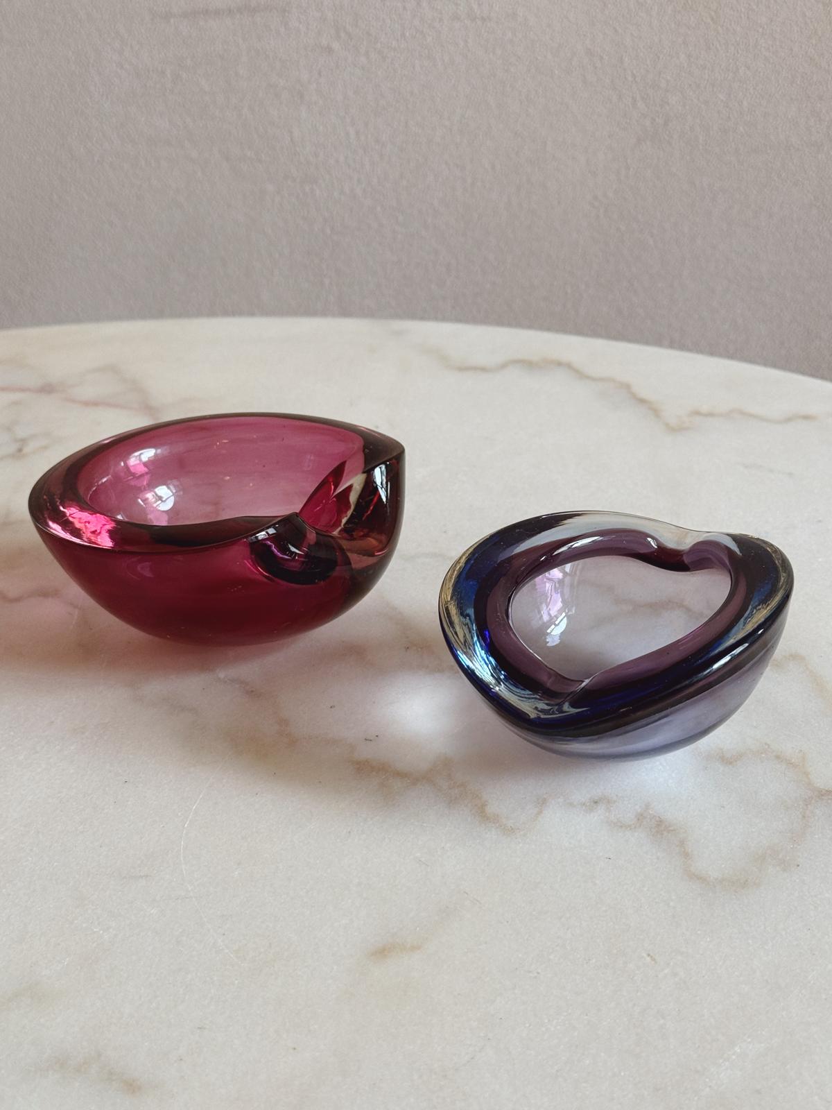 Pair of 1960s Pink and Purple Murano Glass bowls