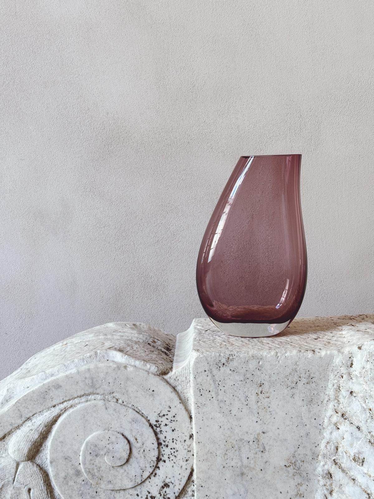 1970s Hand-blown Murano Glass Amethyst Vase