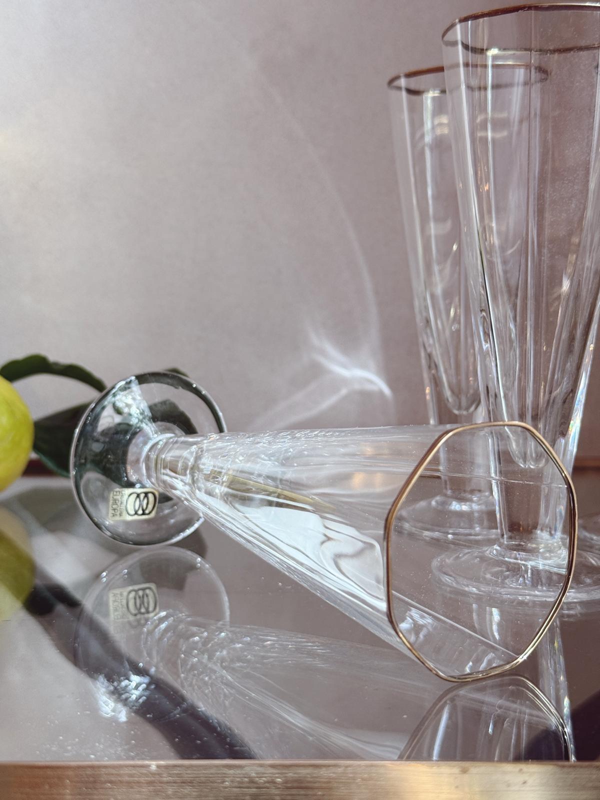 1970S Gold rimmed crystal prosecco flutes (Set of 6)