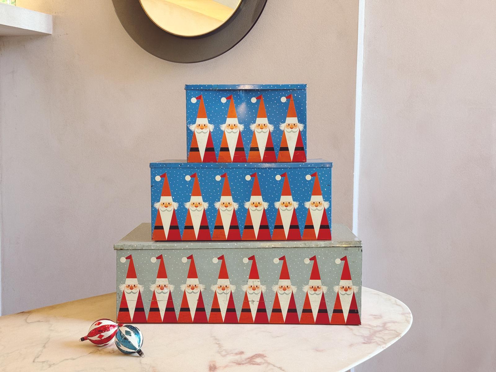 Motta 1950s Blue Medium Christmas Tin