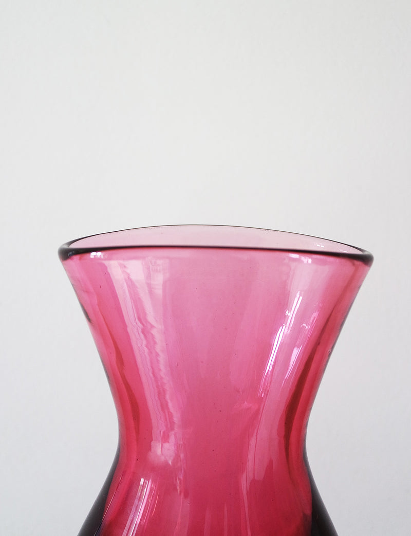 1950s Large Pink Sommerso Hand-Blown Murano Glass Vase