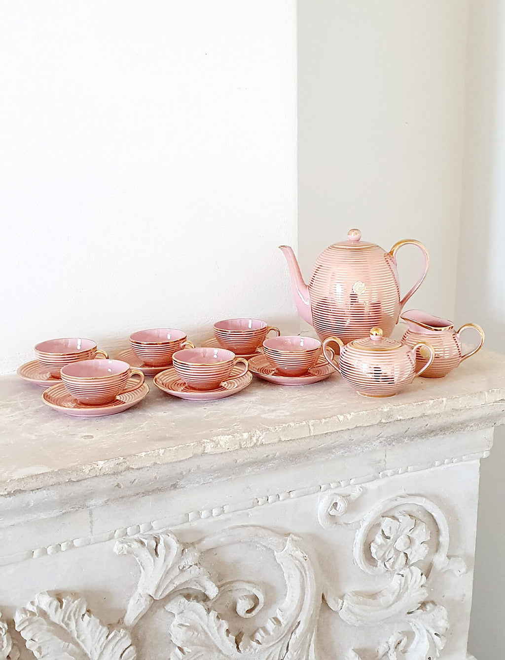 1930s Richard Ginori Pink and Gold Italian Coffee Service –  TheItalianCollector