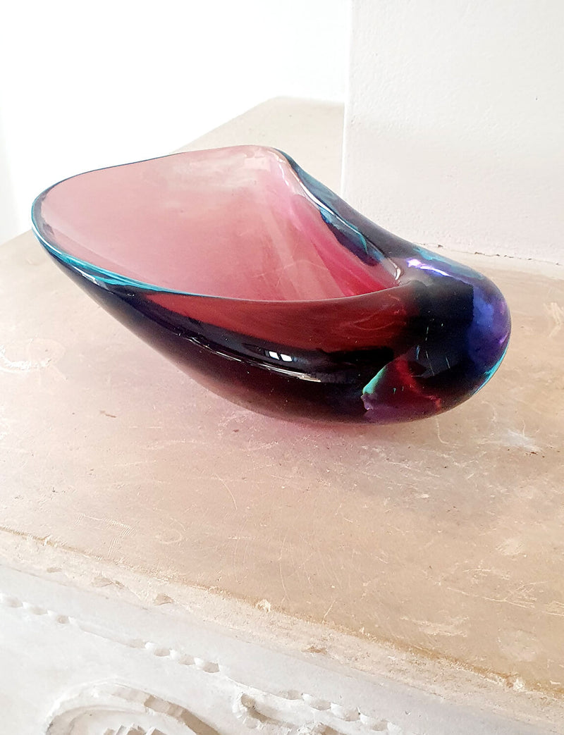 1950s Flavio Poli Murano Glass Sommerso Shell Bowl